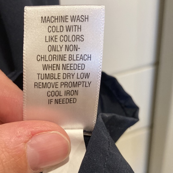 Navy Sleeveless Blouse - Picture 6 of 8